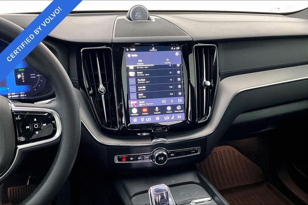 2024 Volvo XC60 Recharge Plug-In Hybrid Ultimate
