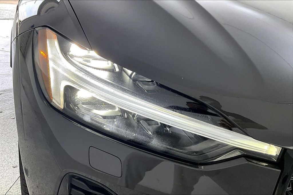 2023 Volvo XC60 Recharge Plug-In Hybrid Ultimate