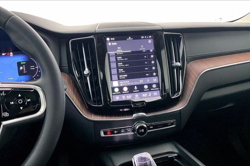 2023 Volvo XC60 Recharge Plug-In Hybrid Ultimate