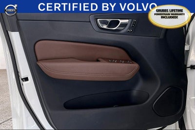 2022 Volvo XC60 Recharge Plug-In Hybrid T8 Inscription Expression