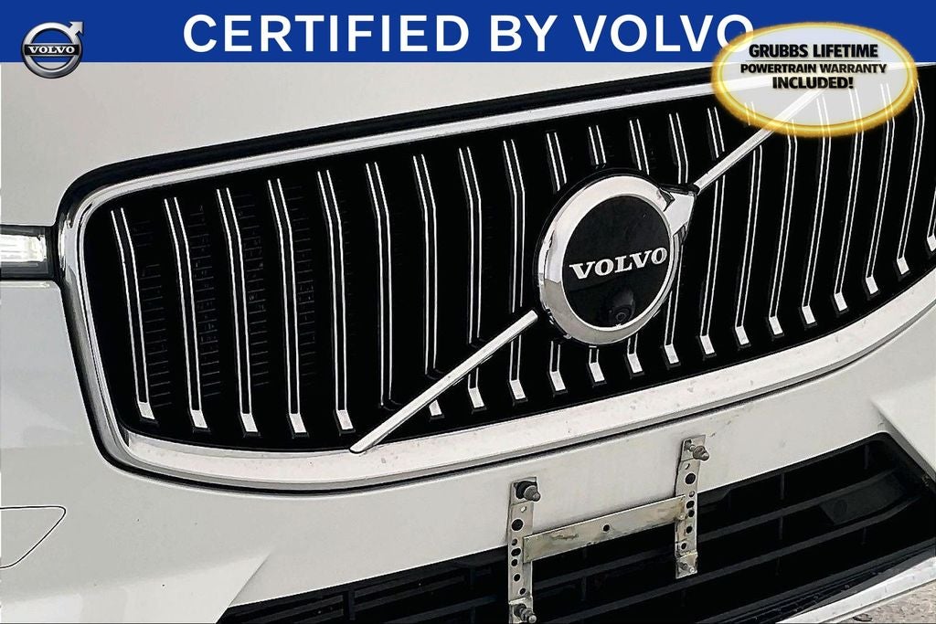 2022 Volvo XC60 Recharge Plug-In Hybrid T8 Inscription Expression