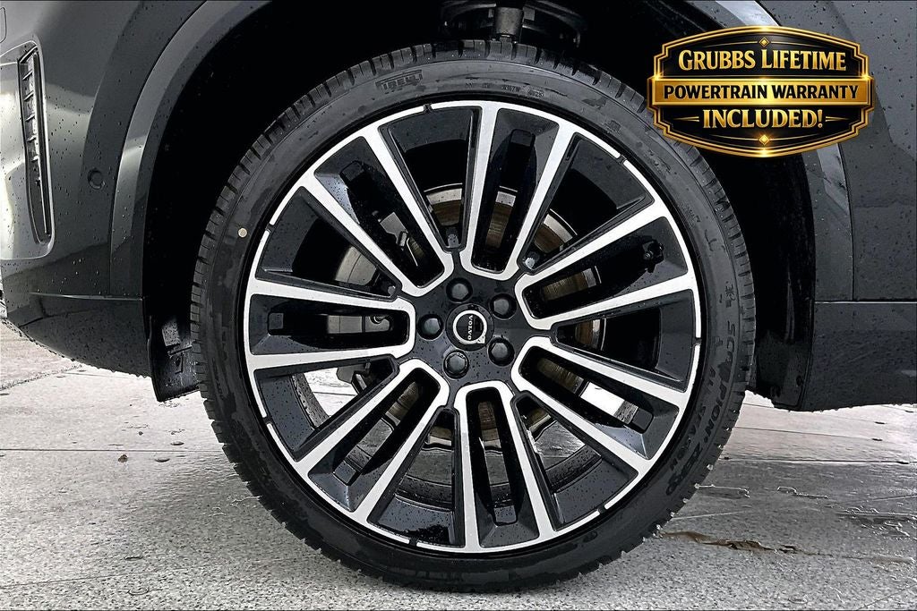 2026 Volvo XC90 Plug-In Hybrid T8 Plus 6 Passenger