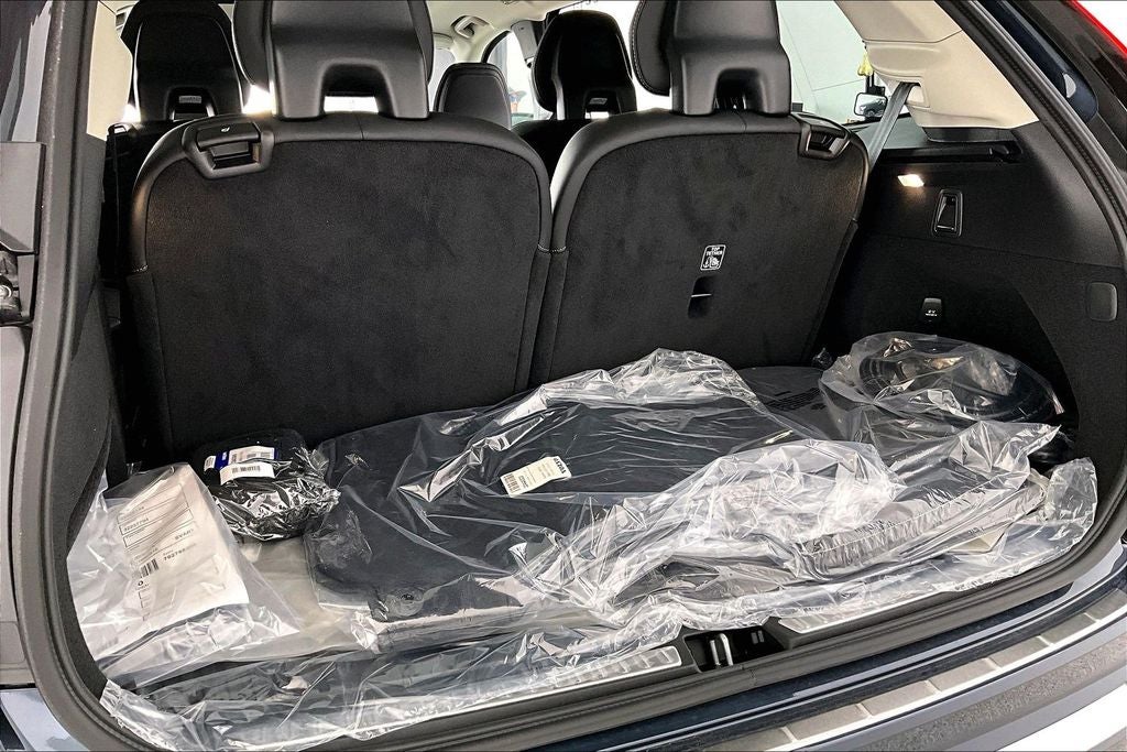 2026 Volvo XC90 Plug-In Hybrid T8 Ultra 6 Passenger