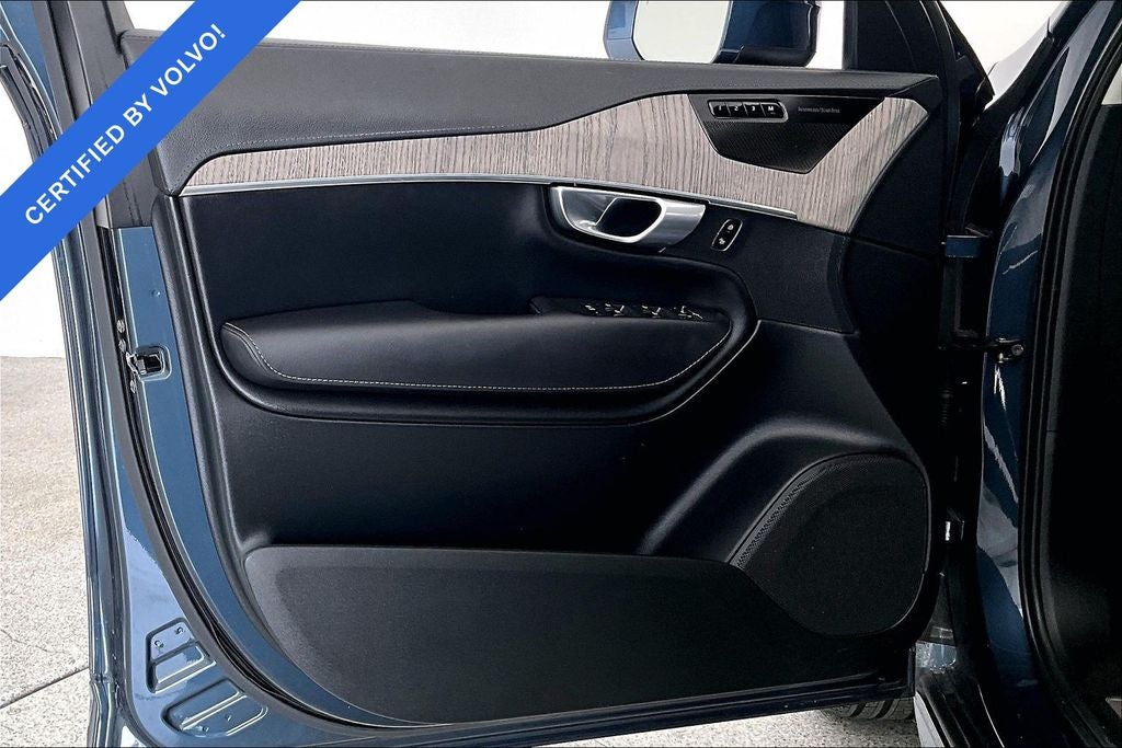 2024 Volvo XC90 Recharge Plug-In Hybrid Ultimate
