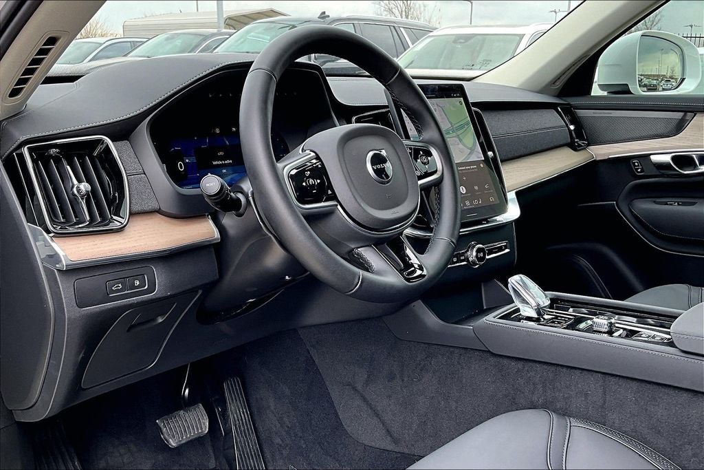 2025 Volvo XC90 Plug-In Hybrid T8 Plus 7 Passenger 2025.5