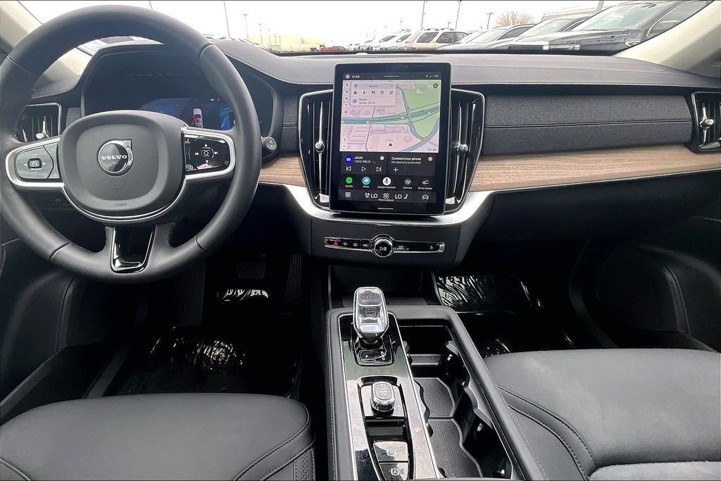 2025 Volvo XC90 Plug-In Hybrid T8 Plus 7 Passenger 2025.5