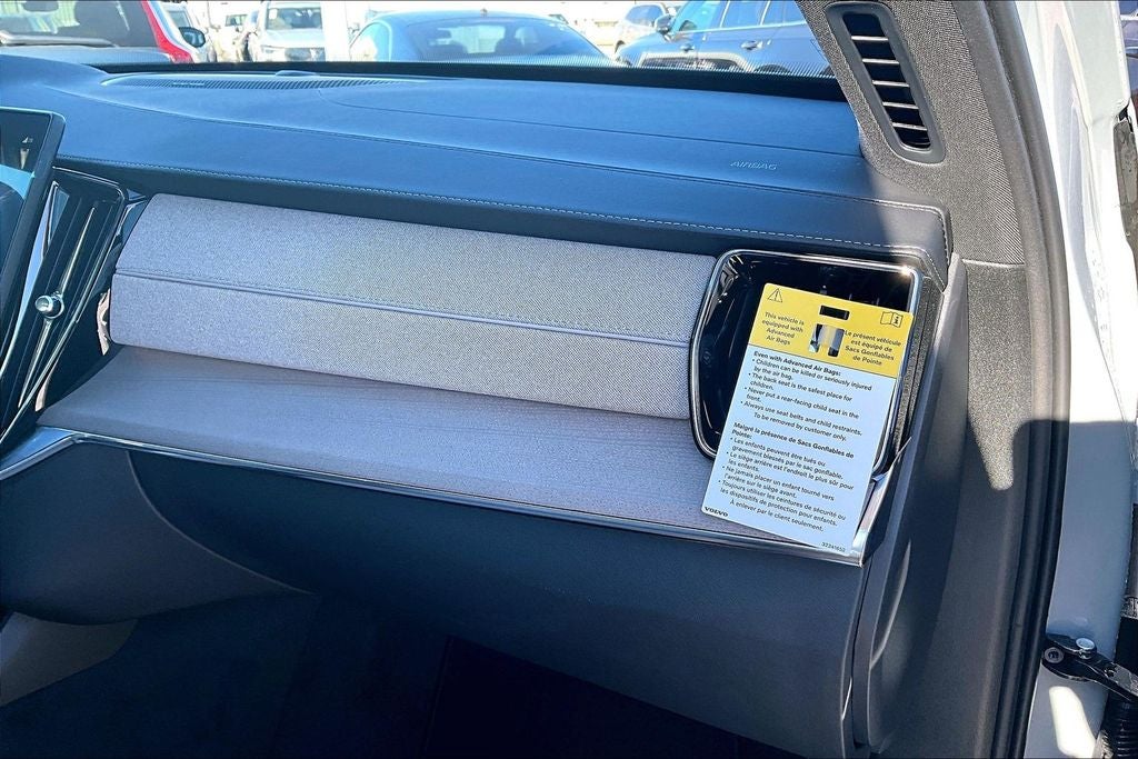 2026 Volvo XC90 Plug-In Hybrid T8 Plus 7 Passenger