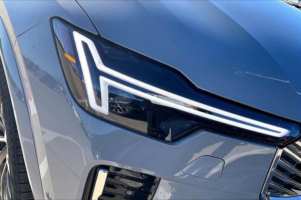 2026 Volvo XC90 Plug-In Hybrid T8 Plus 7 Passenger