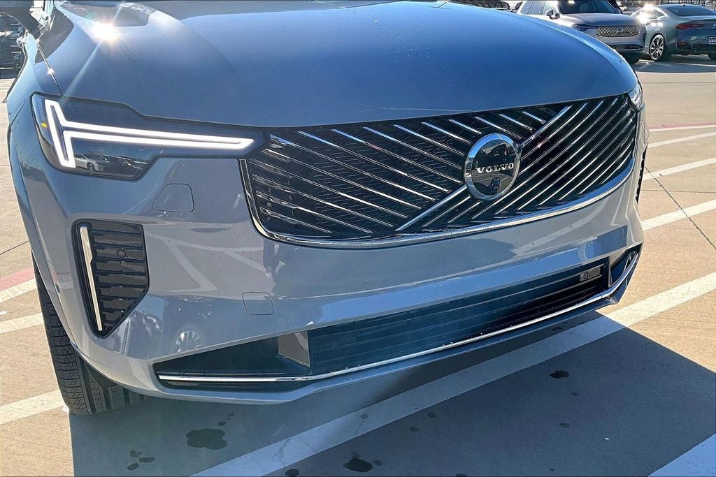 2026 Volvo XC90 Plug-In Hybrid T8 Plus 7 Passenger