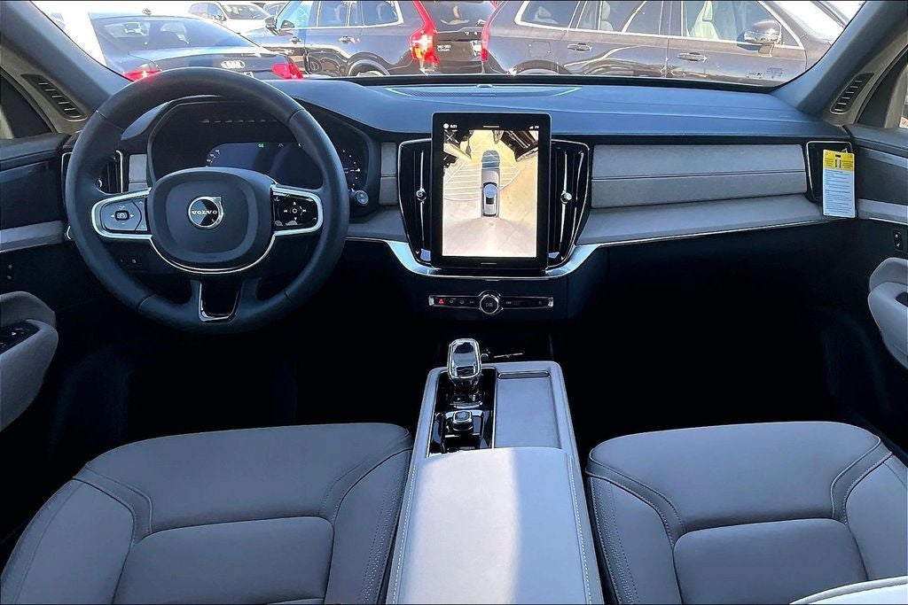 2026 Volvo XC90 Plug-In Hybrid T8 Plus 7 Passenger