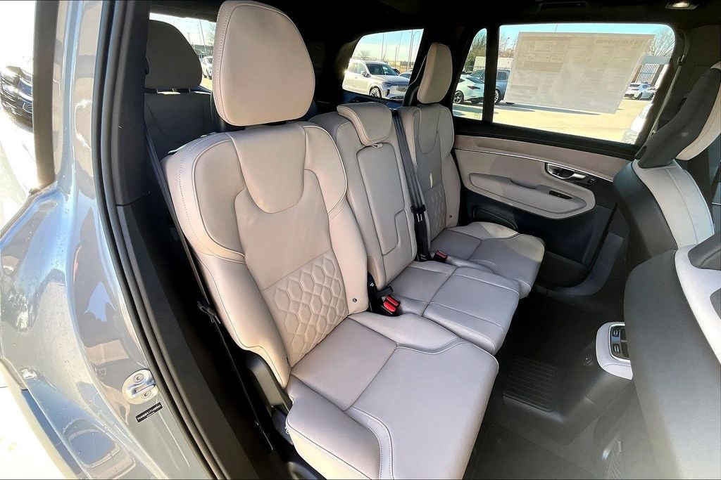 2026 Volvo XC90 Plug-In Hybrid T8 Plus 7 Passenger