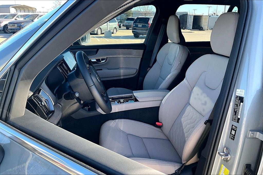 2026 Volvo XC90 Plug-In Hybrid T8 Plus 7 Passenger