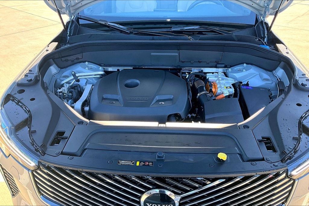 2026 Volvo XC90 Plug-In Hybrid T8 Plus 7 Passenger