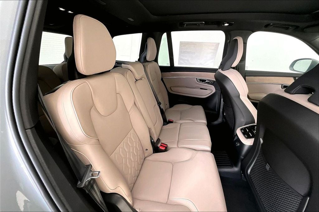 2026 Volvo XC90 Plug-In Hybrid T8 Plus 7 Passenger