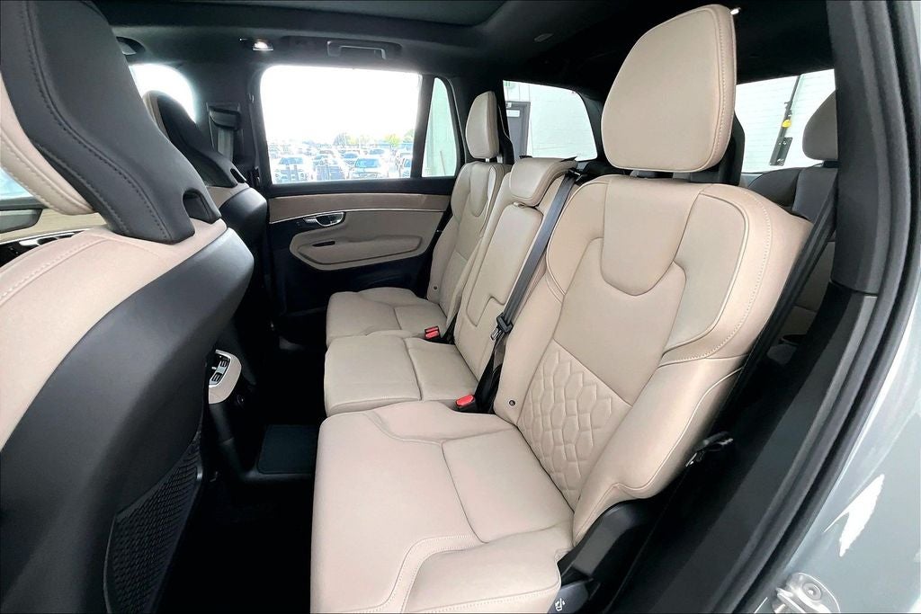 2026 Volvo XC90 Plug-In Hybrid T8 Plus 7 Passenger