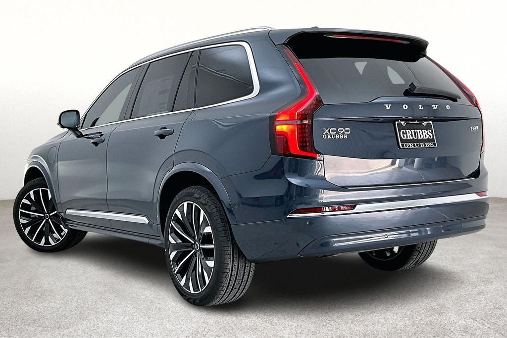2026 Volvo XC90 Plug-In Hybrid T8 Plus 7 Passenger