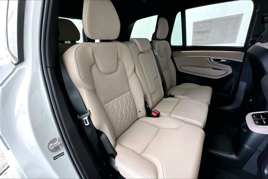 2026 Volvo XC90 Plug-In Hybrid T8 Plus 7 Passenger