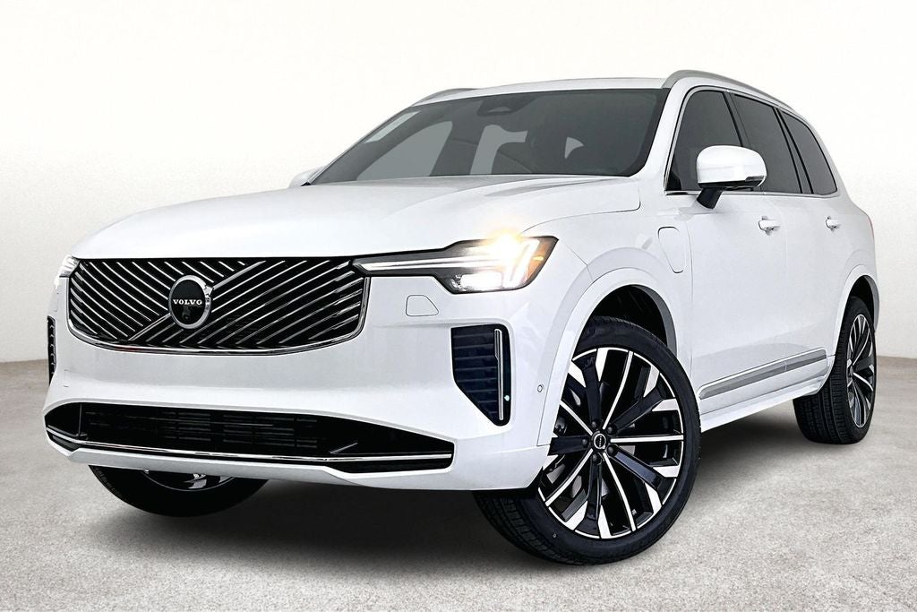 2026 Volvo XC90 Plug-In Hybrid T8 Plus 7 Passenger