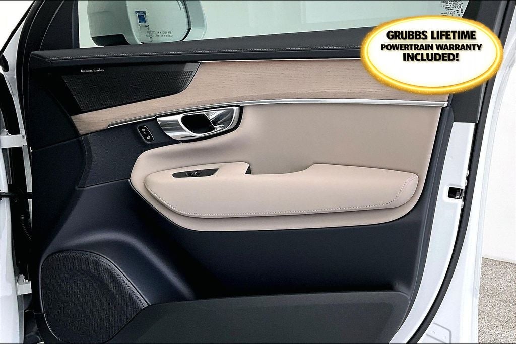 2026 Volvo XC90 Plug-In Hybrid T8 Plus 7 Passenger