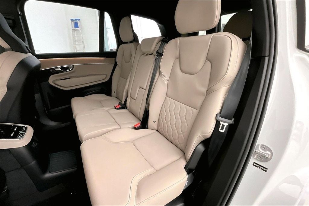 2026 Volvo XC90 Plug-In Hybrid T8 Plus 7 Passenger