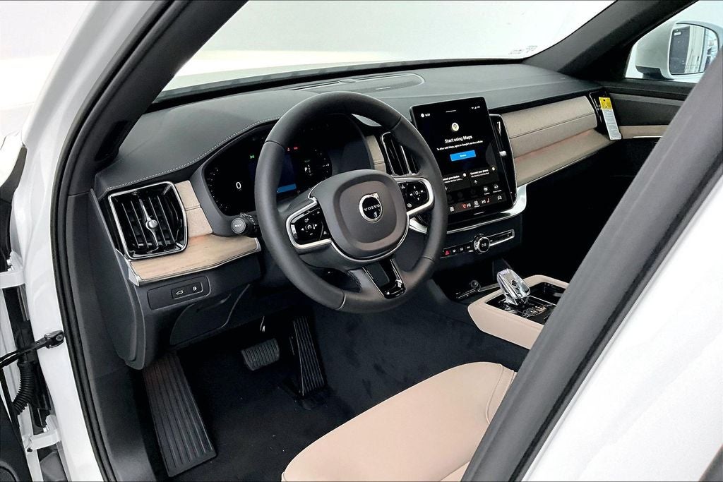 2026 Volvo XC90 Plug-In Hybrid T8 Plus 7 Passenger