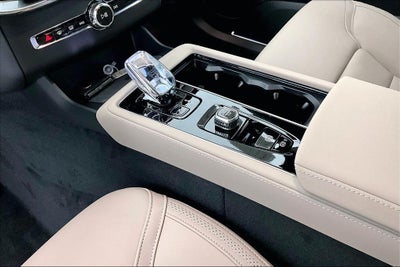 2026 Volvo XC90 Plug-In Hybrid T8 Plus 7 Passenger