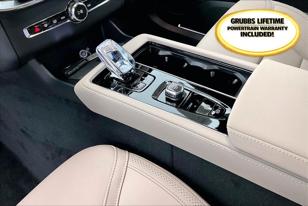 2026 Volvo XC90 Plug-In Hybrid T8 Plus 7 Passenger