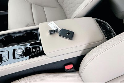 2026 Volvo XC90 Plug-In Hybrid T8 Plus 7 Passenger