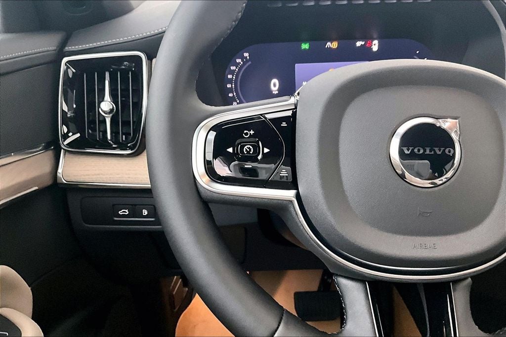 2026 Volvo XC90 Plug-In Hybrid T8 Plus 7 Passenger
