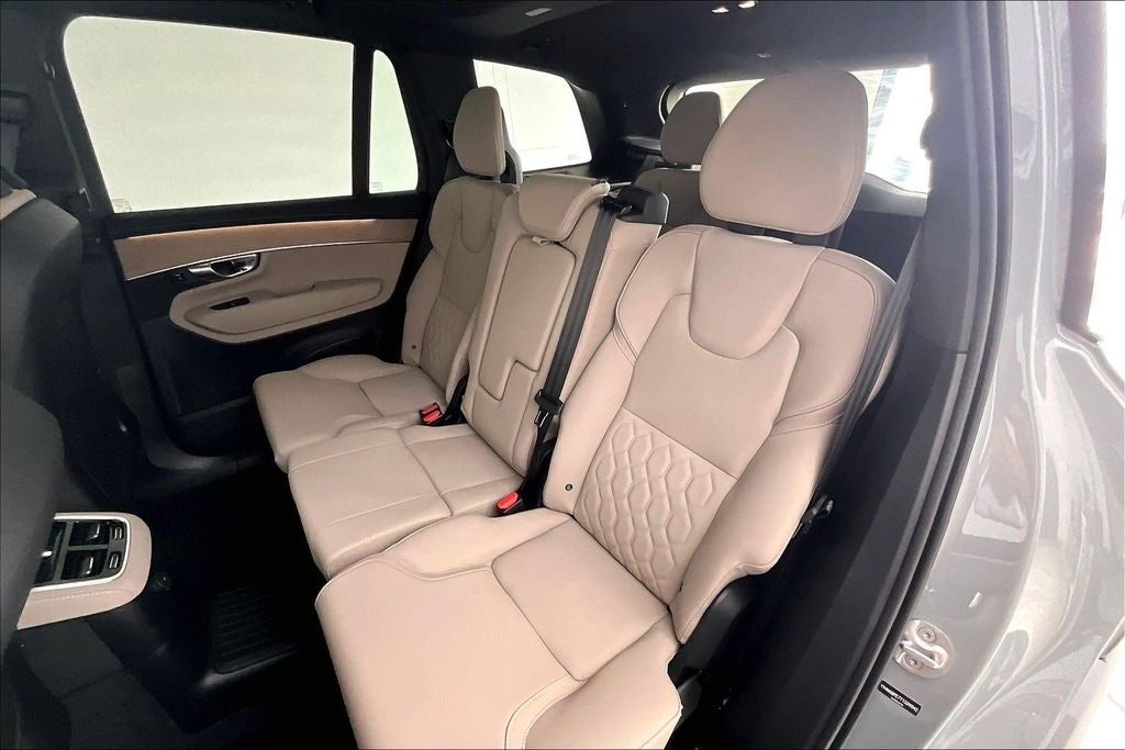 2026 Volvo XC90 Plug-In Hybrid T8 Plus 7 Passenger
