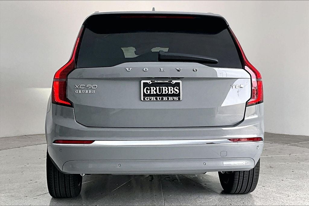 2026 Volvo XC90 Plug-In Hybrid T8 Plus 7 Passenger