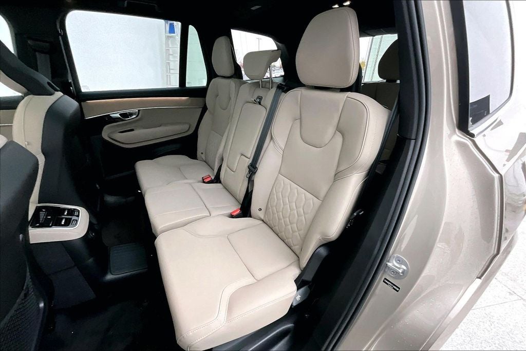 2026 Volvo XC90 Plug-In Hybrid T8 Plus 7 Passenger