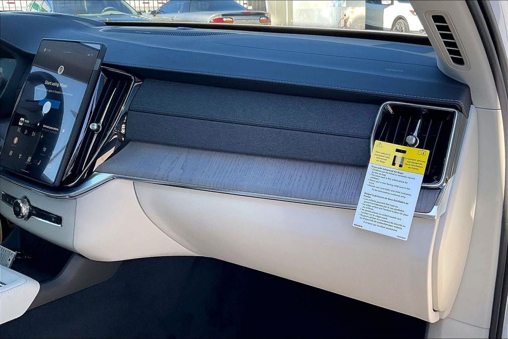 2026 Volvo XC90 Plug-In Hybrid T8 Ultra 7 Passenger