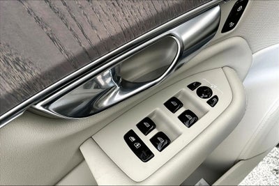2026 Volvo XC90 Plug-In Hybrid T8 Ultra 7 Passenger