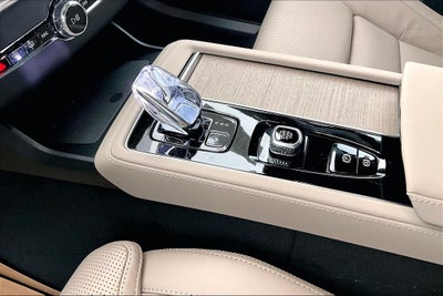 2026 Volvo XC90 Plug-In Hybrid T8 Ultra 7 Passenger