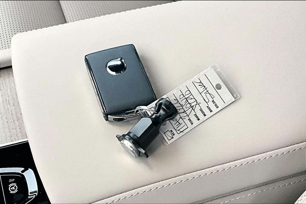 2026 Volvo XC90 Plug-In Hybrid T8 Ultra 7 Passenger