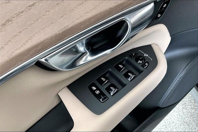 2026 Volvo XC90 Plug-In Hybrid T8 Ultra 7 Passenger