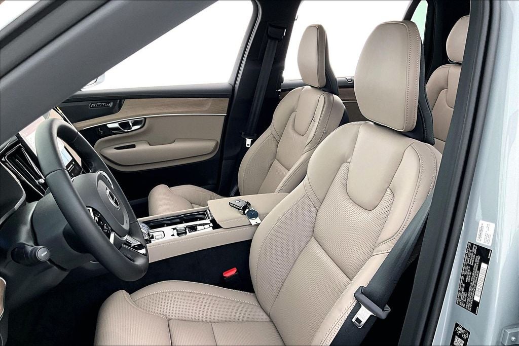 2026 Volvo XC90 Plug-In Hybrid T8 Ultra 7 Passenger