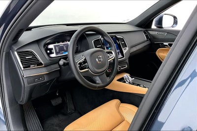 2025 Volvo XC90 Plug-In Hybrid T8 Ultra 7 Passenger
