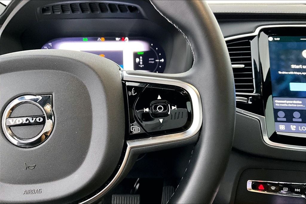 2025 Volvo XC90 Plug-In Hybrid T8 Ultra 7 Passenger