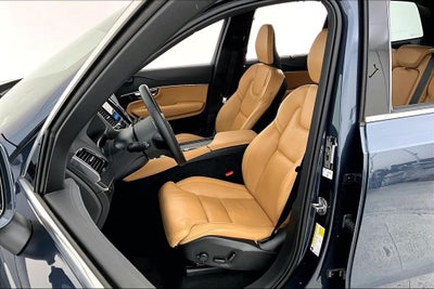 2025 Volvo XC90 Plug-In Hybrid T8 Ultra 7 Passenger