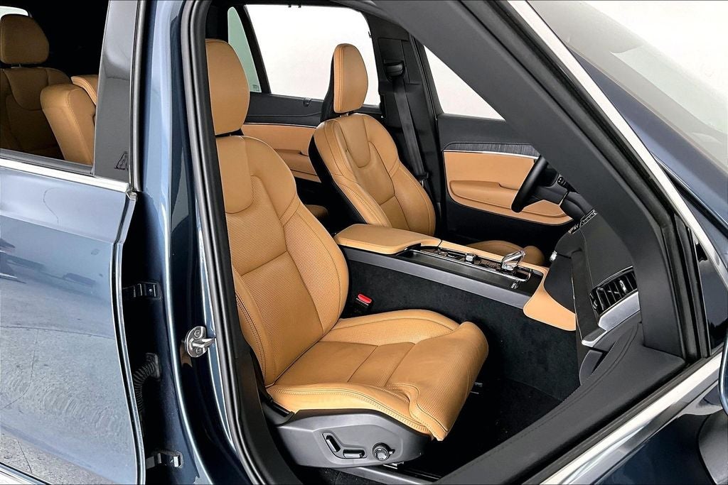 2025 Volvo XC90 Plug-In Hybrid T8 Ultra 7 Passenger