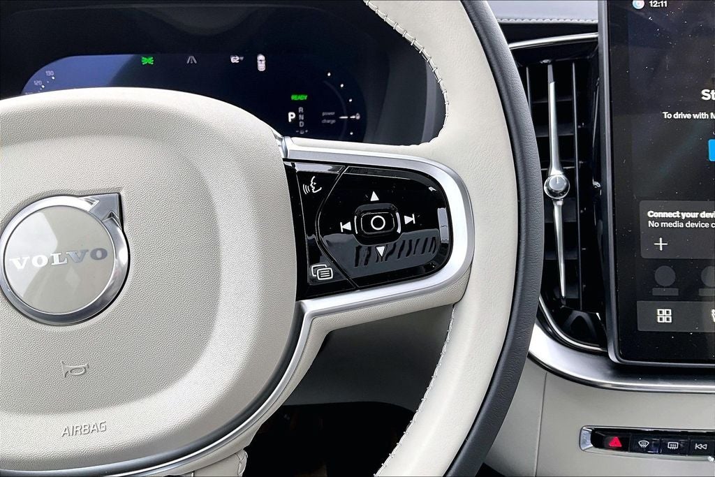 2026 Volvo XC90 Plug-In Hybrid T8 Ultra 7 Passenger