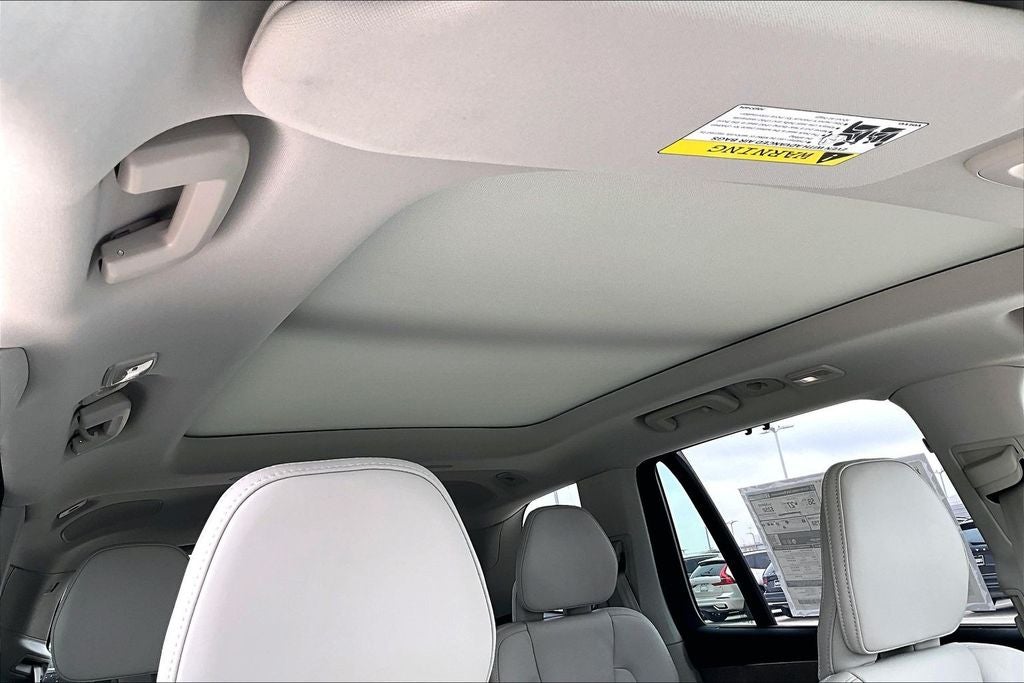 2026 Volvo XC90 Plug-In Hybrid T8 Ultra 7 Passenger