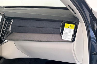 2026 Volvo XC90 Plug-In Hybrid T8 Ultra 7 Passenger