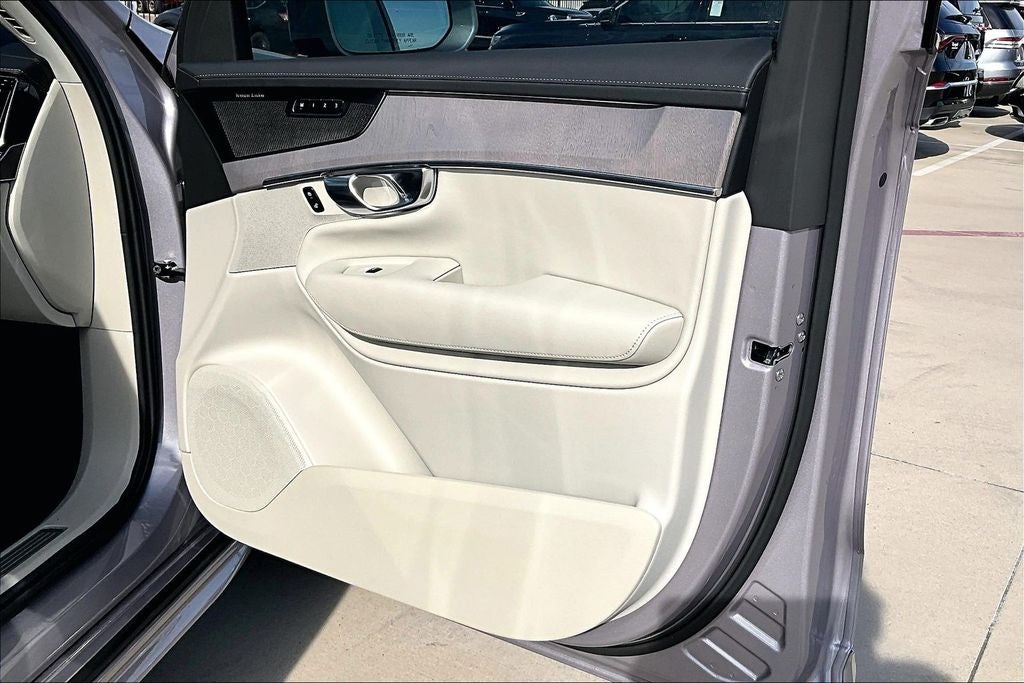 2026 Volvo XC90 Plug-In Hybrid T8 Ultra 7 Passenger