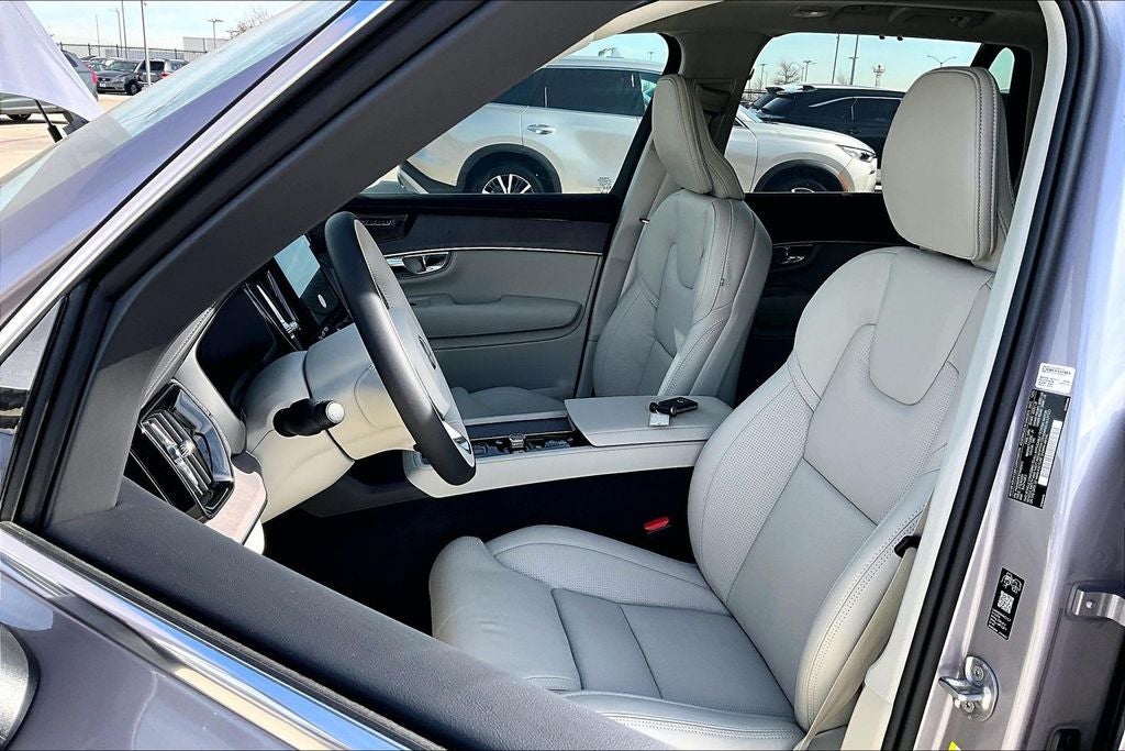 2026 Volvo XC90 Plug-In Hybrid T8 Ultra 7 Passenger