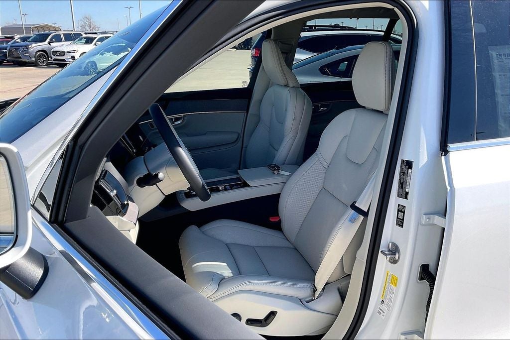 2026 Volvo XC90 Plug-In Hybrid T8 Ultra 7 Passenger