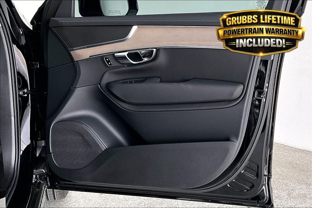 2026 Volvo XC90 Plug-In Hybrid T8 Core