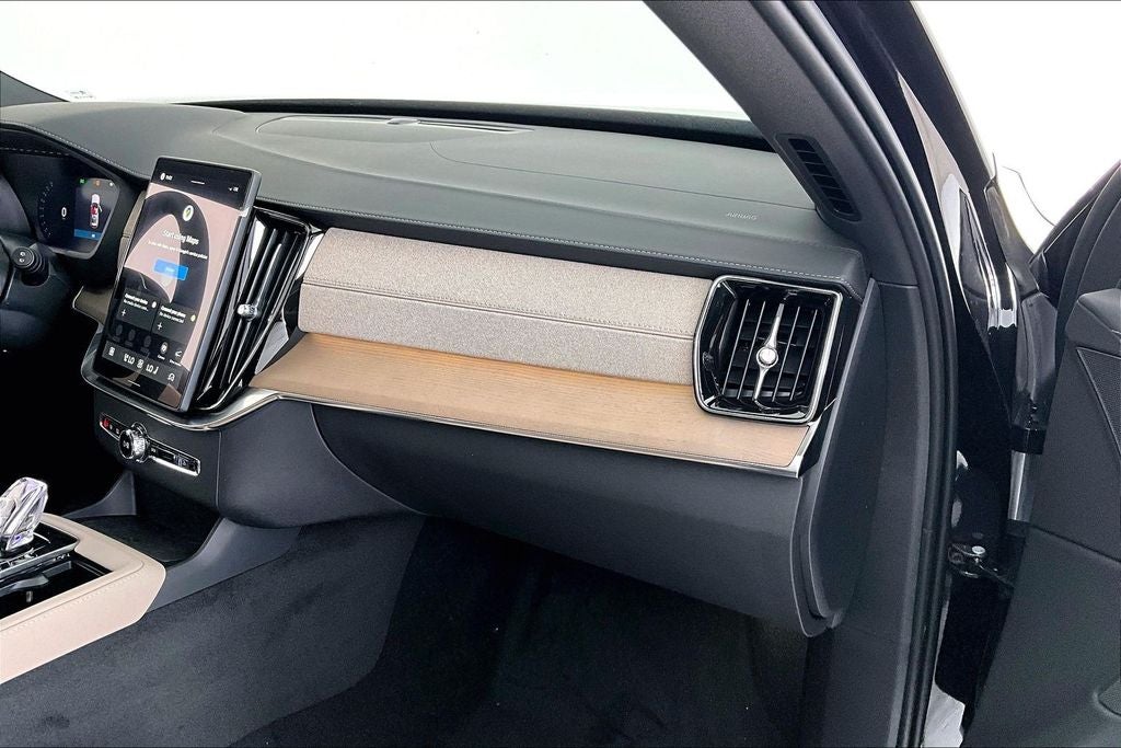 2026 Volvo XC90 Plug-In Hybrid T8 Core